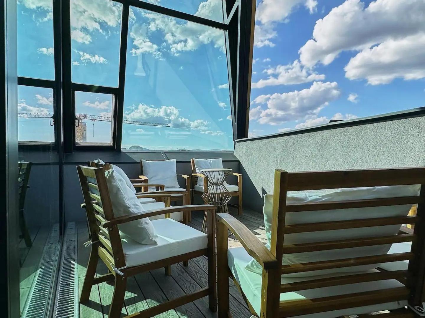 Next To Augarten I Penthouse I Rooftop Terrace I Apartment Wien