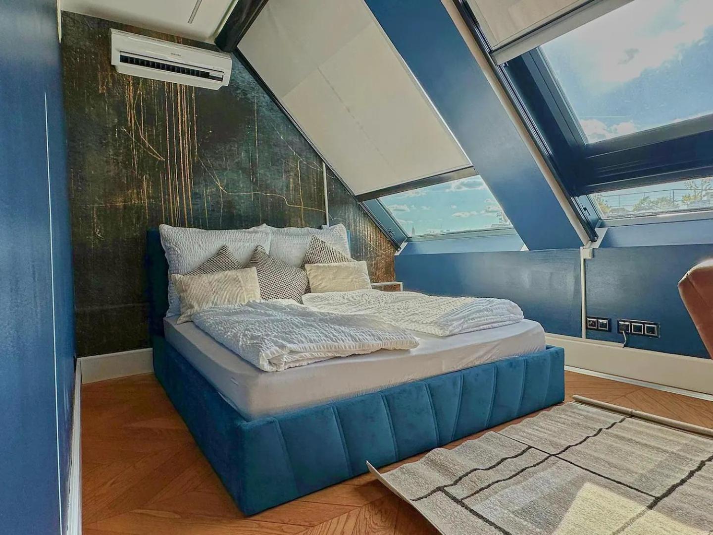 Appartement Next To Augarten I Penthouse I Rooftop Terrace I Wenen