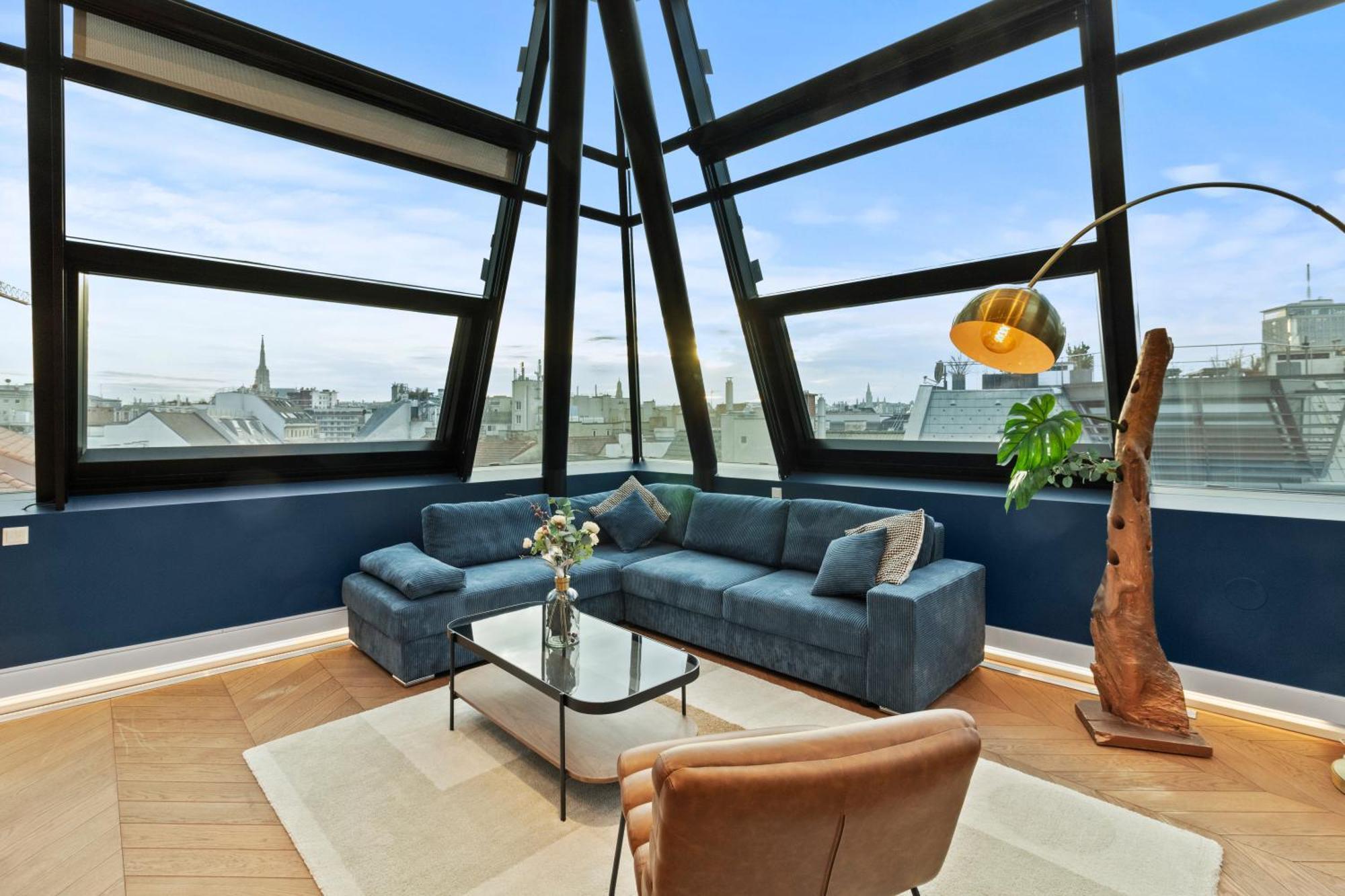 Next To Augarten I Penthouse I Rooftop Terrace I Apartment