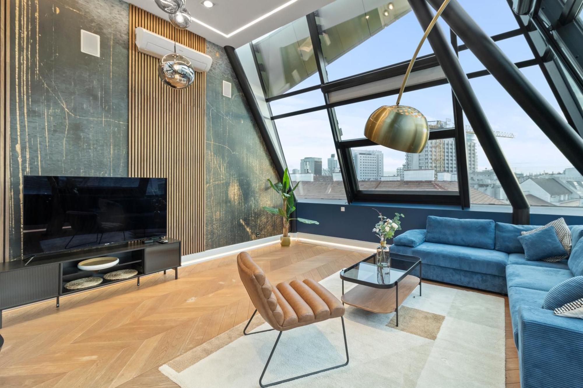 Apartment Next To Augarten I Penthouse I Rooftop Terrace I