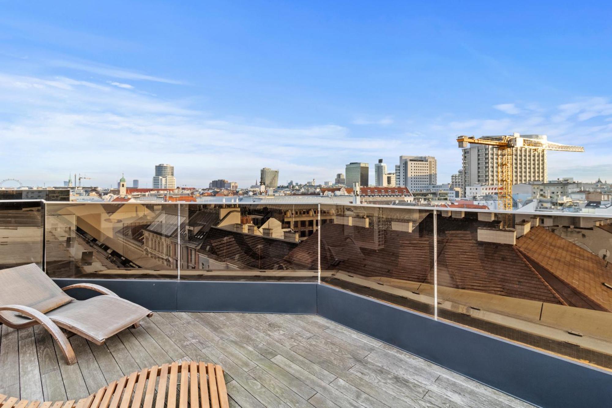 Next To Augarten I Penthouse I Rooftop Terrace I Appartement *