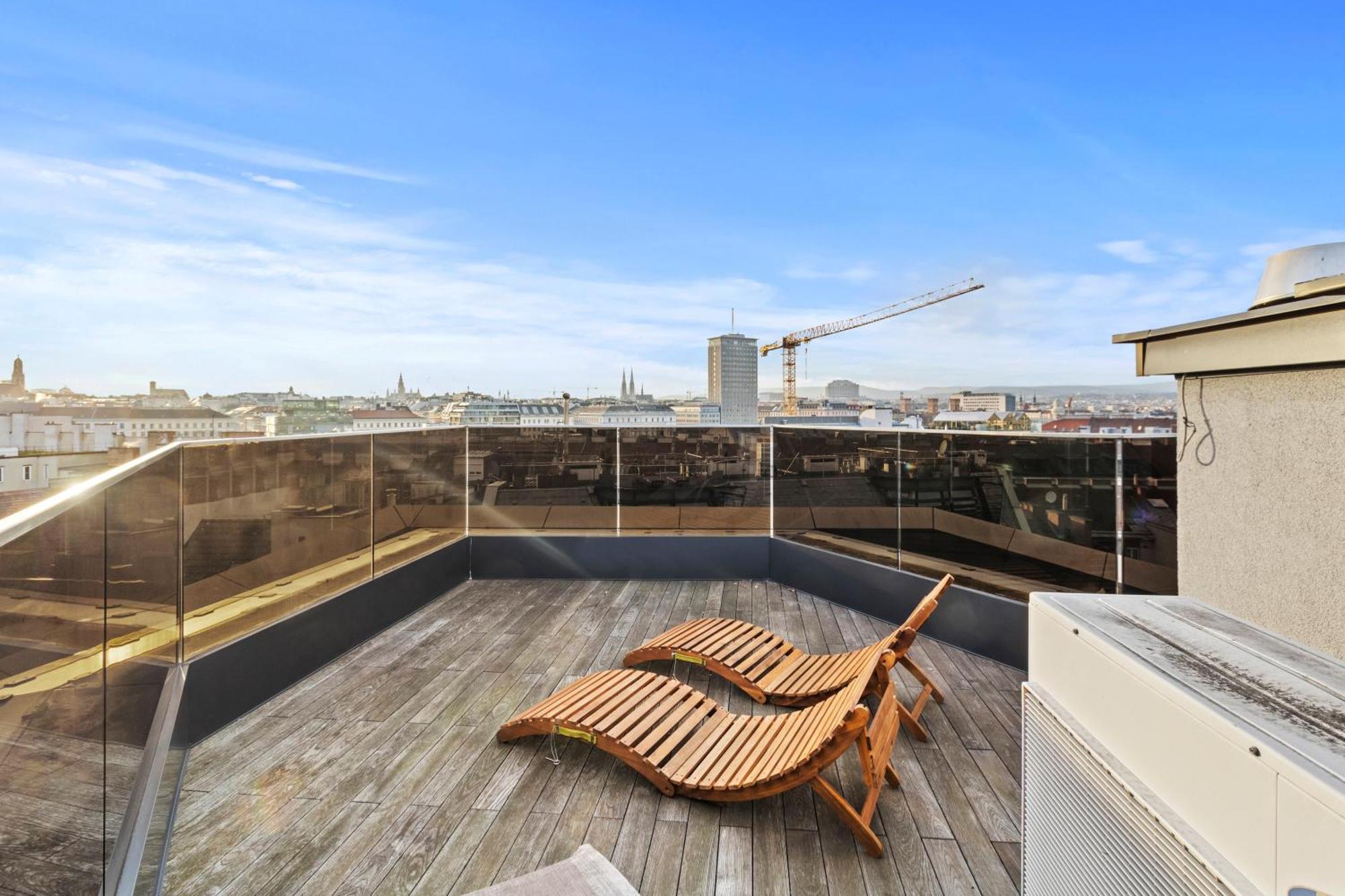 Apartment Next To Augarten I Penthouse I Rooftop Terrace I Wien